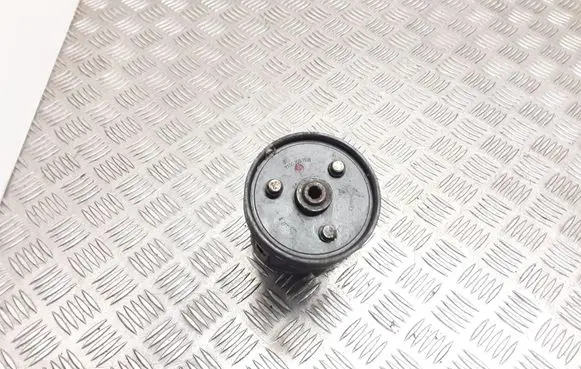 Renault Scenic I Power steering pump 26058572 7700417308 7700415198