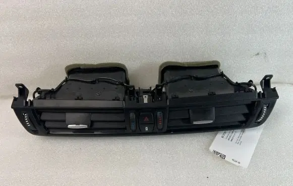 BMW X5 F15 Dash center air vent grill 9252648 9253115