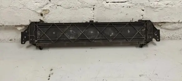 BMW 5 F10 F11 Bottom radiator support slam panel 7804619