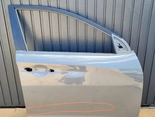 Hyundai Kona I Front door