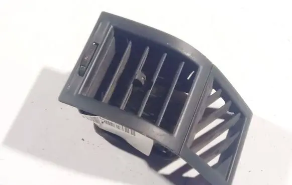 Chrysler 300 - 300C Dash center air vent grill 1087541