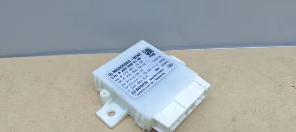 Mercedes-Benz C W204 Parking PDC control unit/module A2049004106