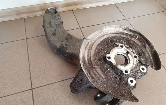 Mini Cooper Countryman R60 Rear wheel hub