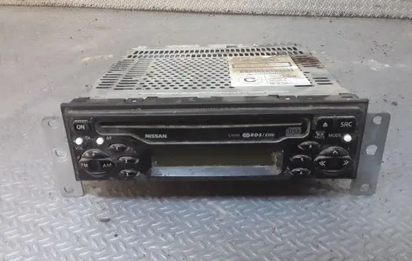 Nissan X-Trail T30 Radio/CD/DVD/GPS head unit 28185EQ300