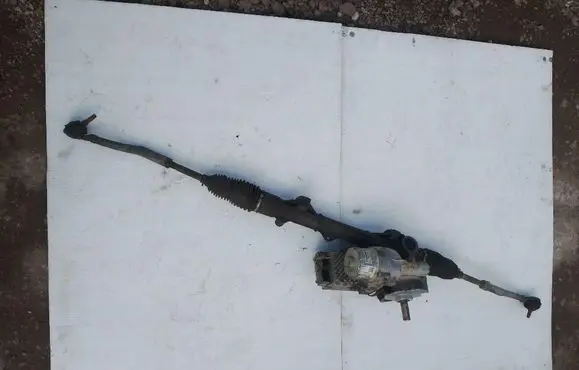 Peugeot 207 Steering rack 6700001938