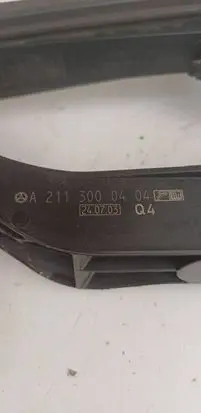 Mercedes-Benz C W203 Accelerator throttle pedal A2113000404