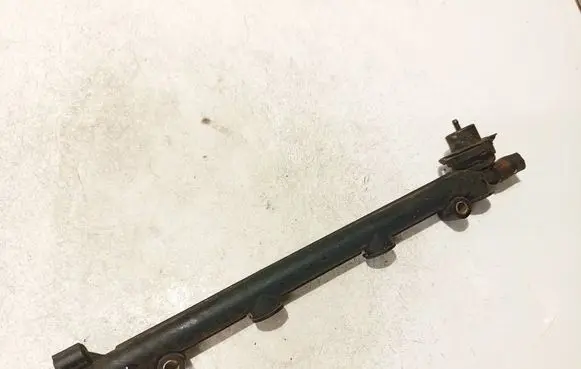 Land Rover Freelander 2 - LR2 Fuel main line pipe