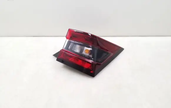 Nissan Juke II F16 Rear/tail lights 265506PA0A