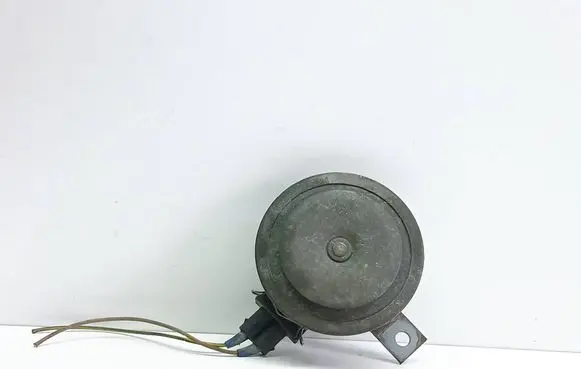 Volkswagen Golf IV Horn signal