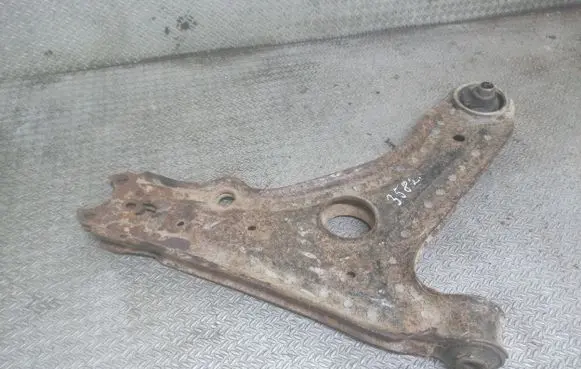 Volkswagen Golf II Front lower control arm/wishbone