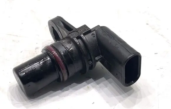 Audi A3 S3 8V Camshaft position sensor 04C907601