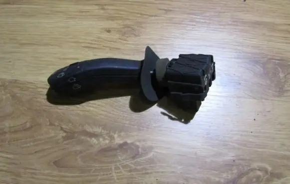BMW 5 E39 Wiper control stalk 012009