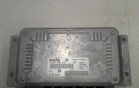 Peugeot 206 Engine control unit/module