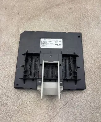 Volkswagen PASSAT B8 Comfort/convenience module 5Q0937086BB F005V01781