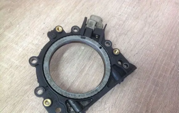 Volkswagen Jetta V Crankshaft position sensor 03C906433D