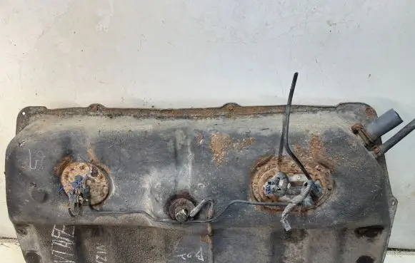 Hyundai Santa Fe Fuel tank 