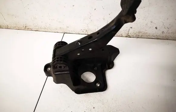 Skoda Roomster (5J) Brake pedal 6R1721058D