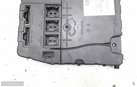 Renault Megane II Comfort/convenience module 8200351183 S118400260C 04302