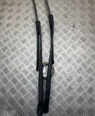 Ford F150 Front wiper blade arm FL3417527A FL3417526A