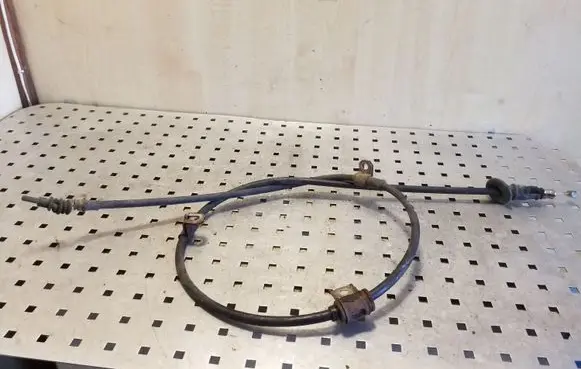 Volvo S40, V40 Handbrake/parking brake wiring cable 