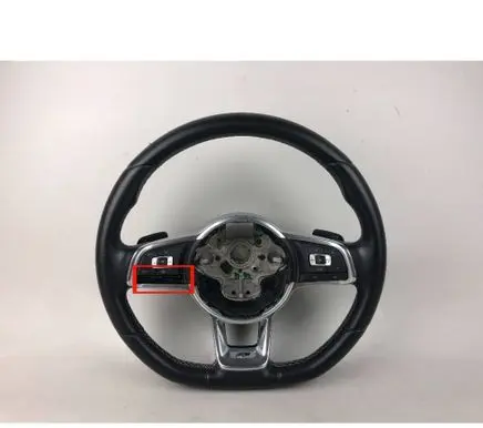 Volkswagen Tiguan Steering wheel 5Q0419091 624618930B