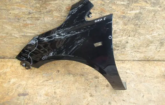 Opel Corsa E Fender 