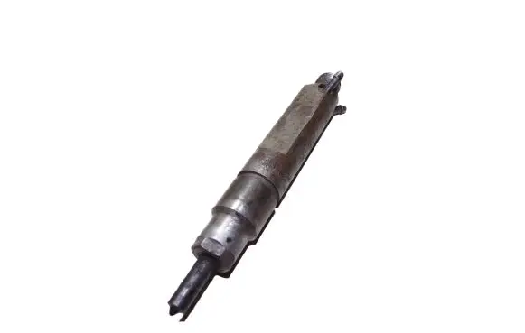 Audi A6 S6 C4 4A Fuel injector 046130201