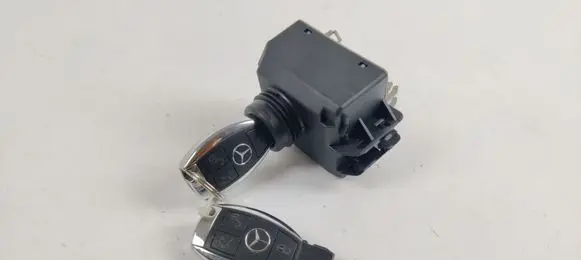 Mercedes-Benz SLK R172 Ignition lock A2129056801