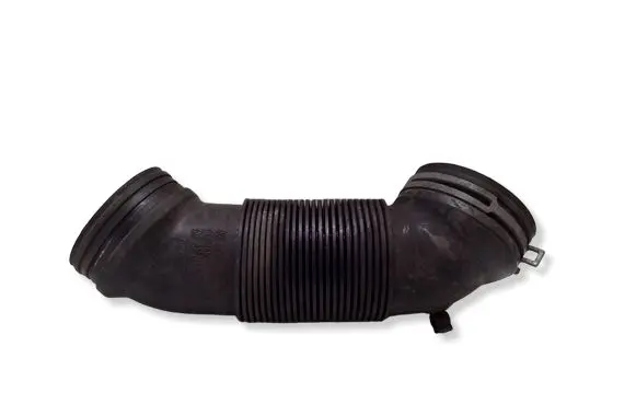 Audi TT TTS Mk2 Turbo air intake inlet pipe/hose 1K0129684L