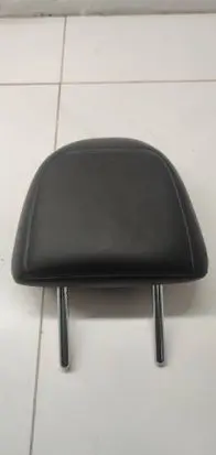 Renault Kadjar Rear seat headrest 