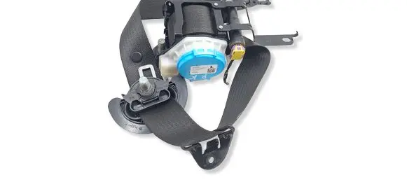 Opel Insignia B Front seatbelt 23465047 17134 M135