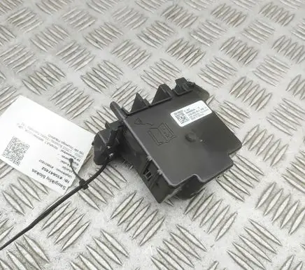 Renault Arkana Current control relay 285A82523R