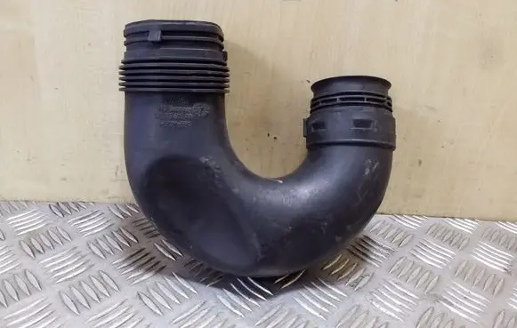 Audi A3 S3 8P Air intake duct part 1K0129618AN