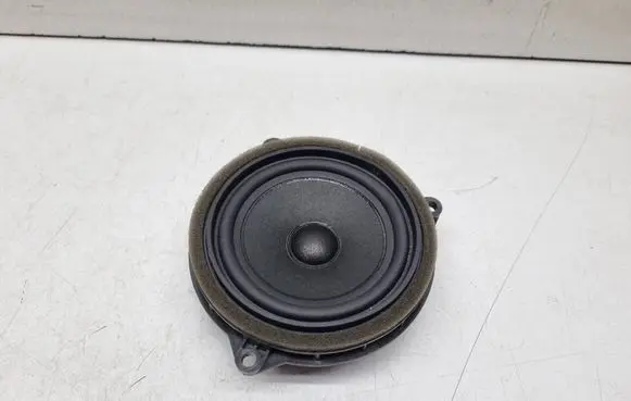 BMW 2 F46 Front door speaker 9274700