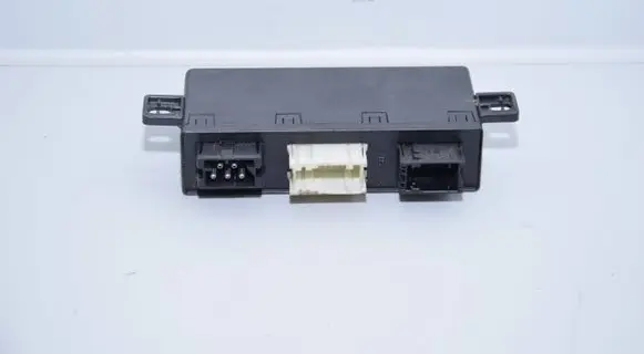 BMW 5 E39 Door control unit/module 8377601
