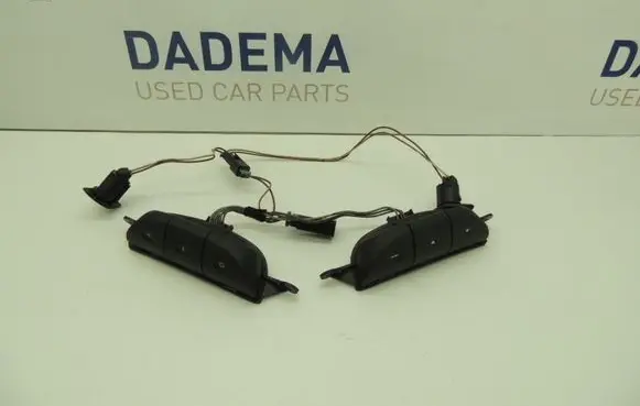 Opel Astra G Steering wheel buttons/switches D147