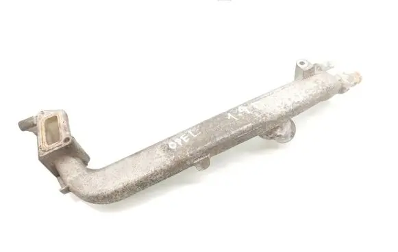 Opel Vectra C Engine coolant pipe/hose