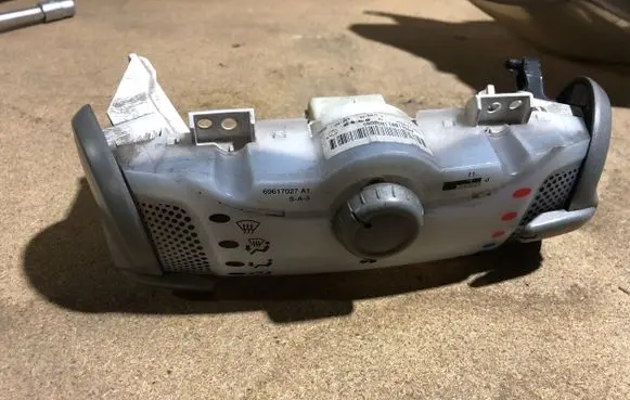 Toyota Aygo AB10 Climate control unit 55900-0H0030 921001E