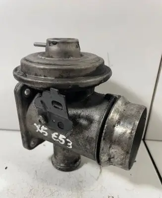 BMW X5 E53 EGR valve 7789999