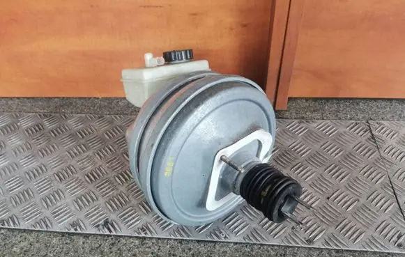 Mercedes-Benz S W220 Brake booster 0054302430