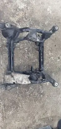 Mercedes-Benz ML W164 Front subframe 33745R302