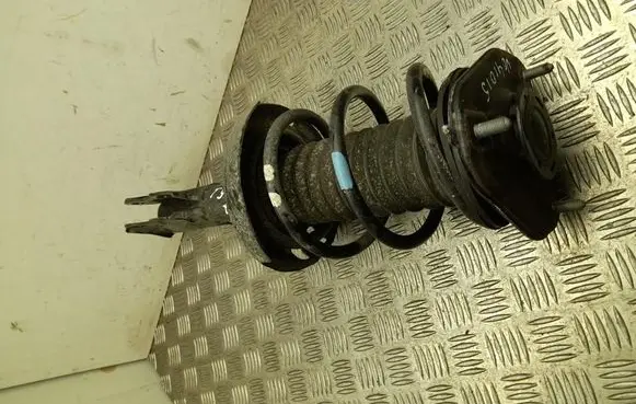 Toyota Prius (XV60) Front shock absorber with coil spring 4852047570