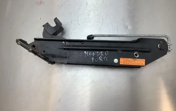 Ford Mondeo MK IV Lift Jack 