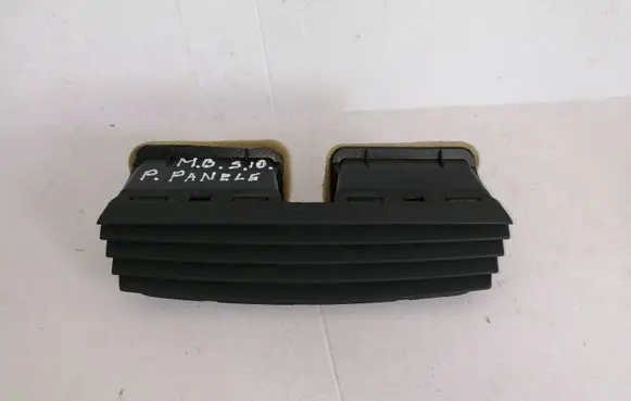 Mercedes-Benz S W221 Dash center air vent grill A2216890066