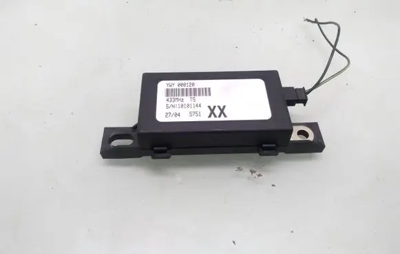 Land Rover Discovery 3 - LR3 Alarm control unit/module YWY000120