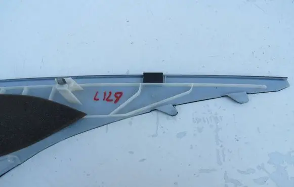 Volvo S90, V90 Other sill/pillar trim element 