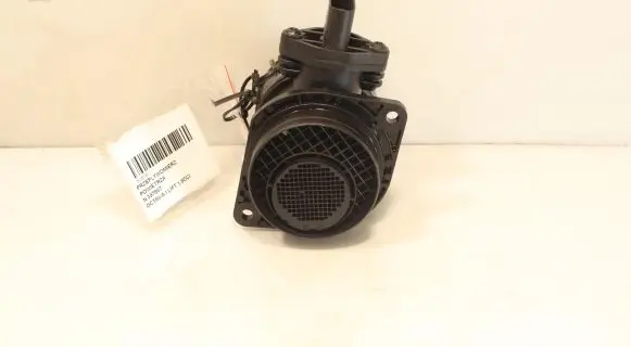 Skoda Octavia Mk2 (1Z) Mass air flow meter 0281002581