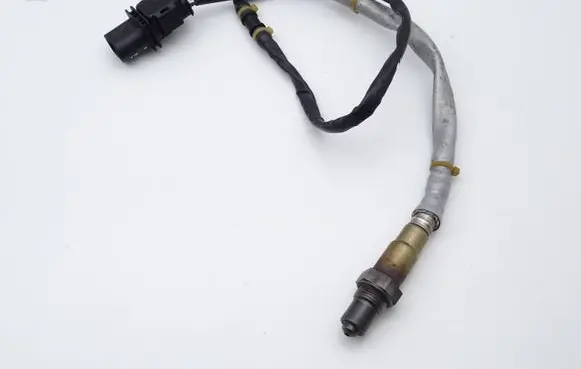 Volkswagen PASSAT B6 Lambda probe sensor 06F906262H 0258017010