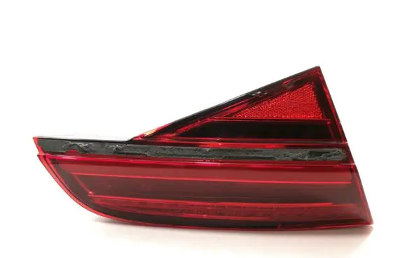 Audi A8 S8 D4 4H Tailgate rear/tail lights 4H0945093J
