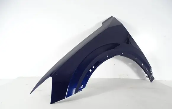 Audi Q2 - Fender 